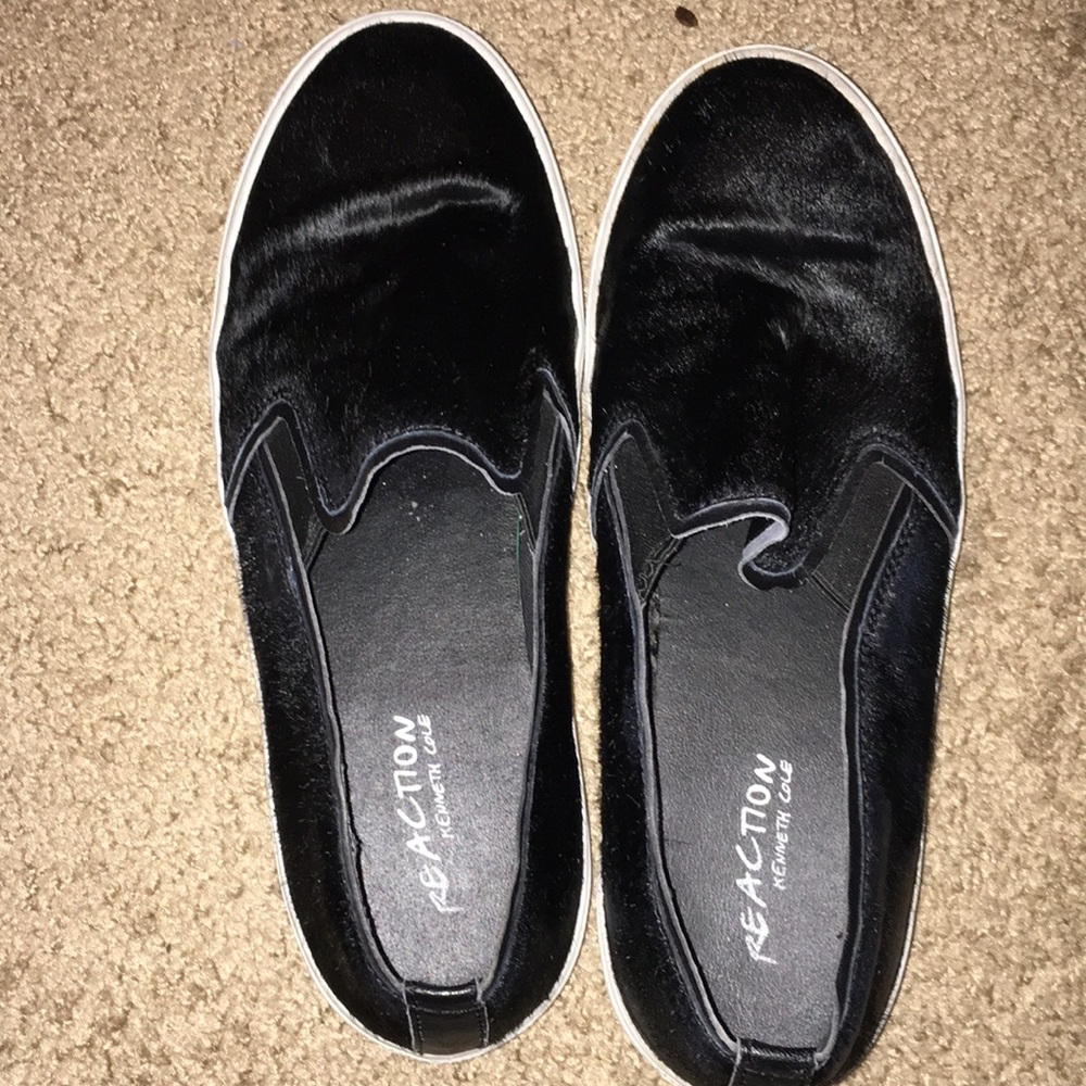 Kenneth Cole black shoes 8.5